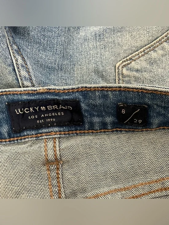 Lucky Brand The Roll Up Mid-rise Light Wash Bermuda Shorts size 8 - Picture 4 of 6